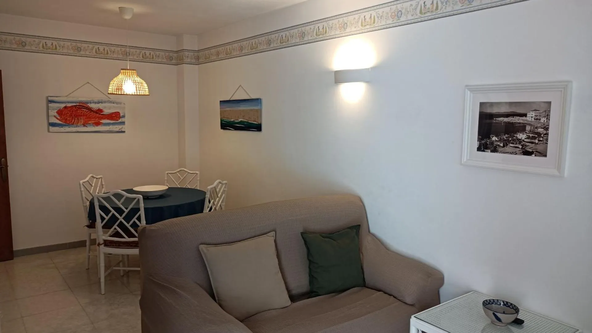 Perris 2-2 Apartment L'Escala