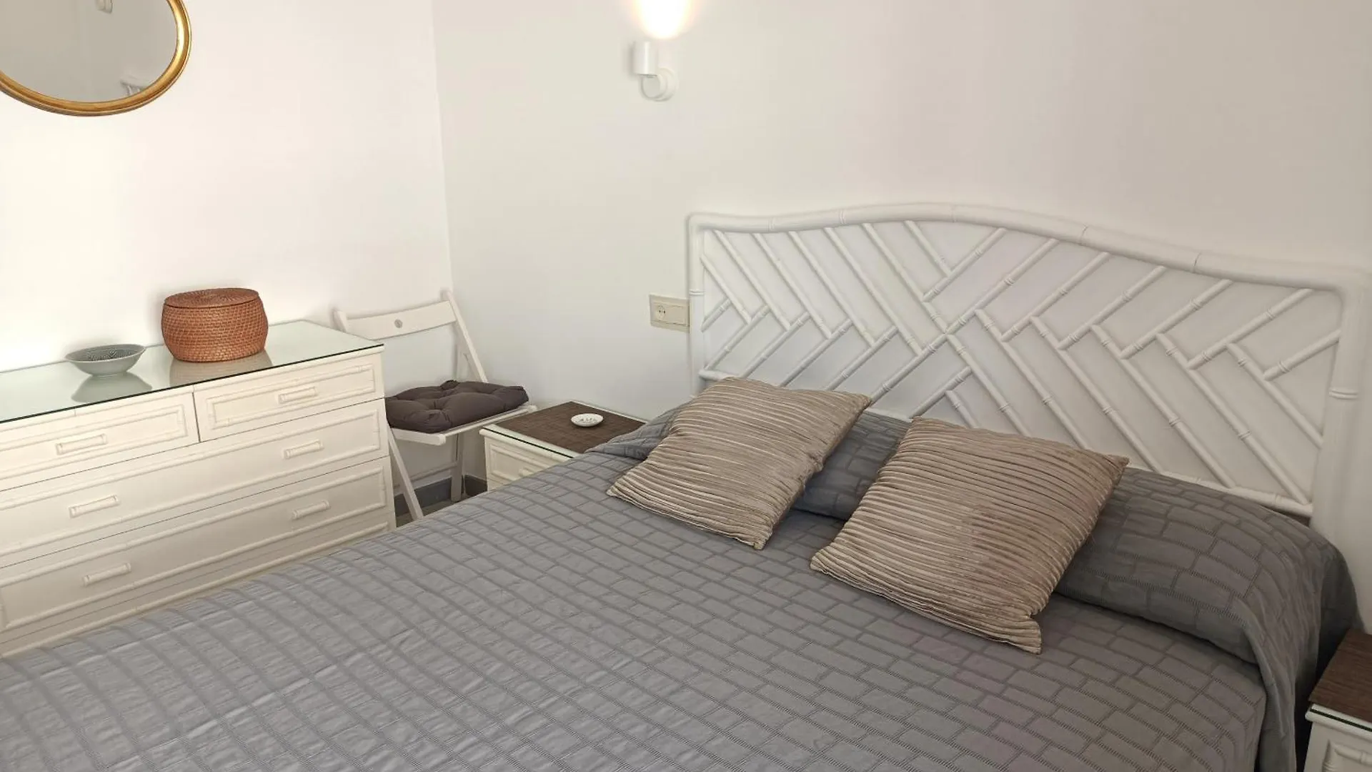 Perris 2-2 Apartment L'Escala Spain